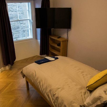 27/4A Cockburn Street Daire Edinburgh Dış mekan fotoğraf